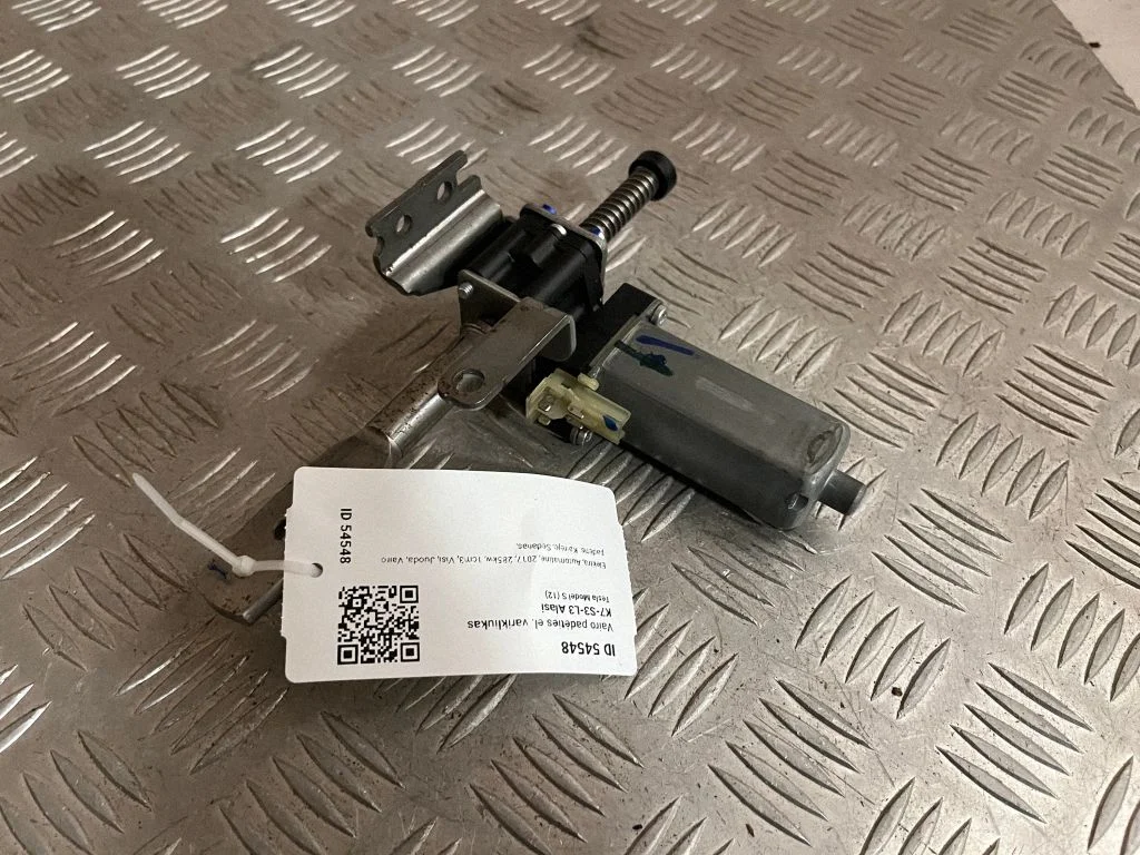 Steering column adjust motor 6004RA3349