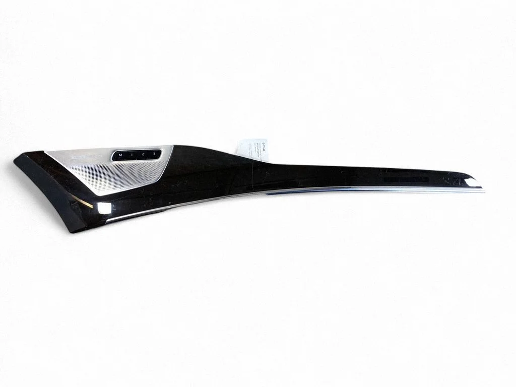 Esiukse liist (mold) 31407863