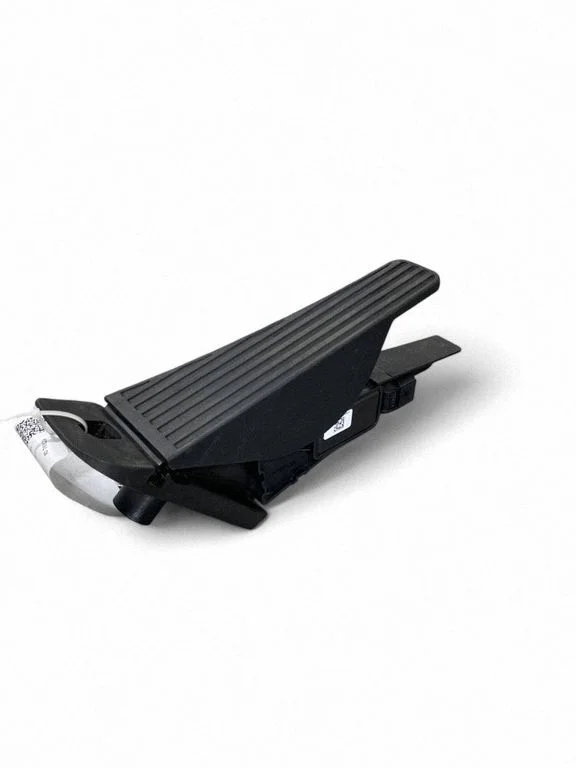 Accelerator throttle pedal – Volvo XC60 (2017-)