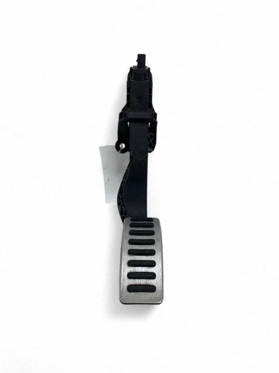 Accelerator throttle pedal 32212366