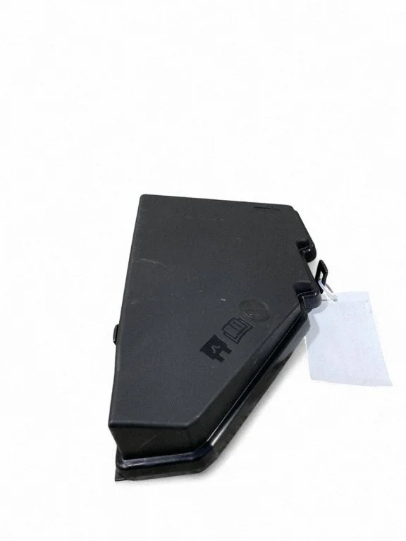 Fuse box cover – Volvo XC90 (2014-)