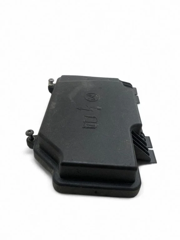 Fuse box cover – Mercedes-Benz GLC-Class C253 (2016-)