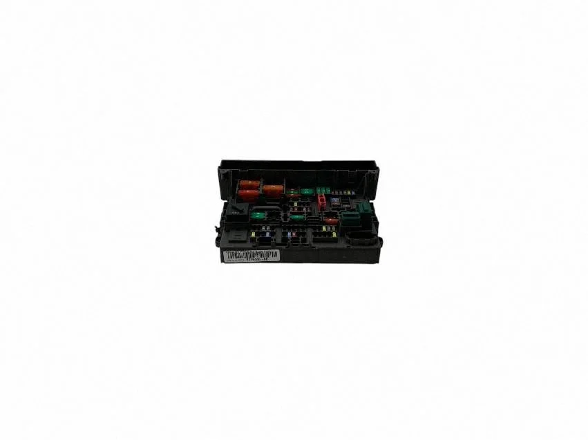 Fuse module – BMW X1 E84 (2009-2015)