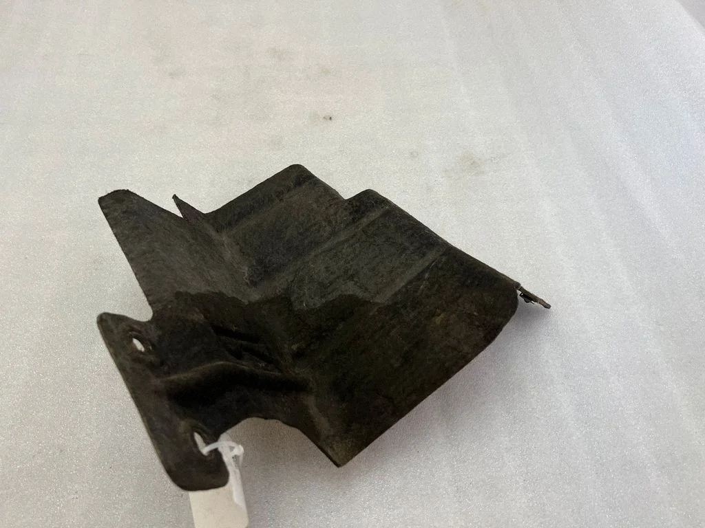 Other under body part LJ6B111F66BB
