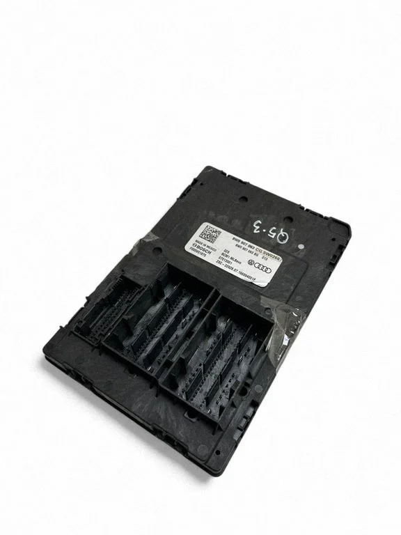 Komforta modulis 8W0907063