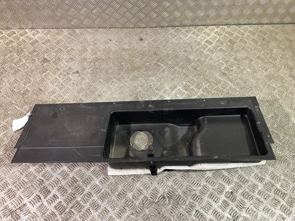 Glove box in trunk HY3248781EG