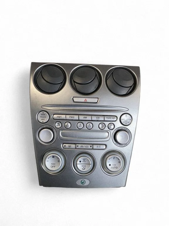 Radio/CD/DVD/GPS head unit CRYM4272KA