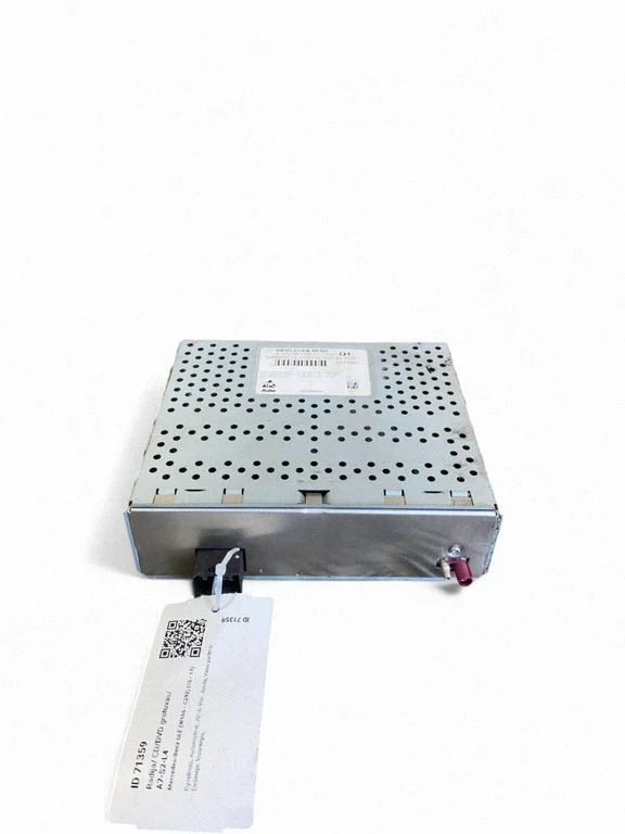 Radio/CD/DVD/GPS head unit A2229009211