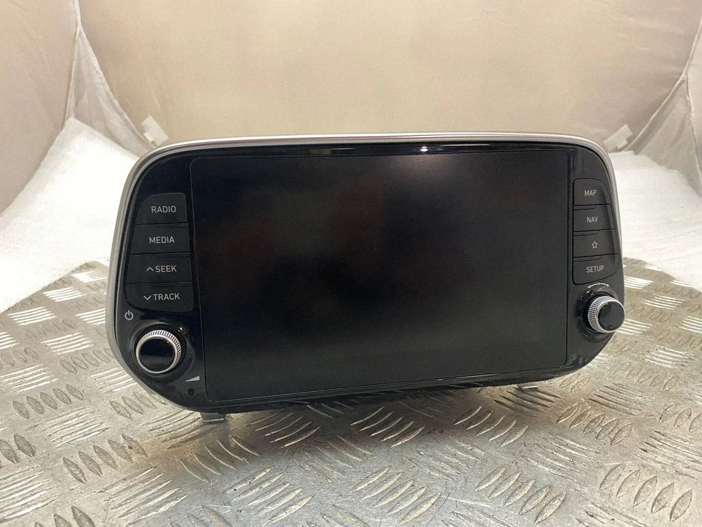 Radio/CD/DVD atskaņotājs/navigācija 96560S1051