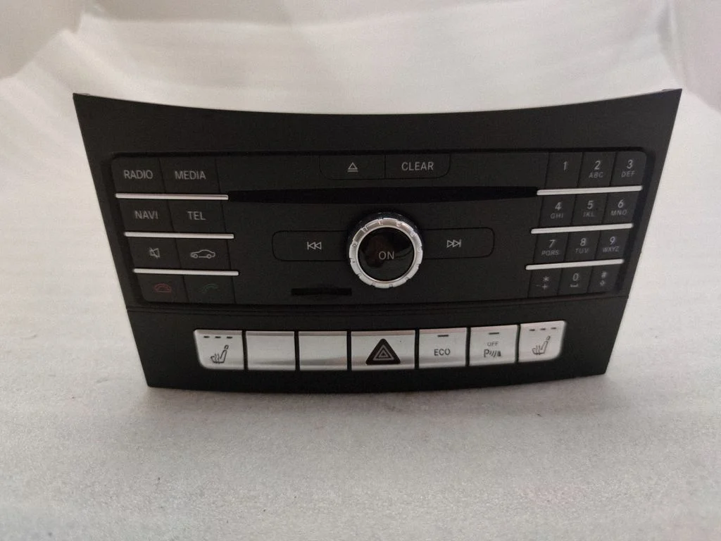 Radio/CD/DVD atskaņotājs/navigācija A2189004908