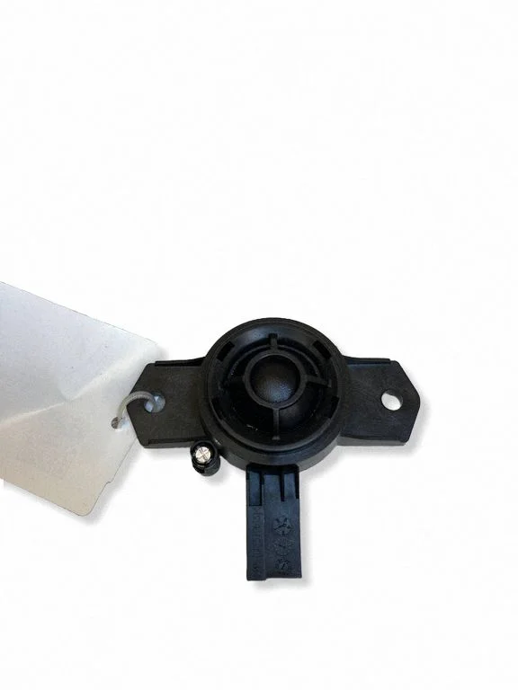 Skaļrunis (-ņi) priekšējās durvīs 31350426