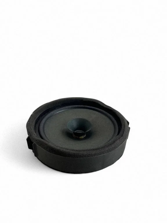 Front door speaker – Mitsubishi Outlander (2013-2021)