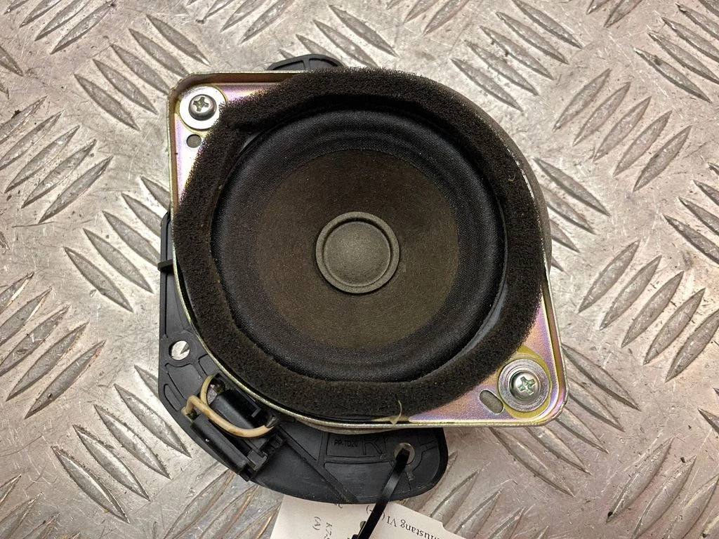 Front door speaker FR3T19B135AD