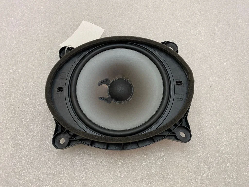 Front door speaker – Lexus RX 450H (2016-)