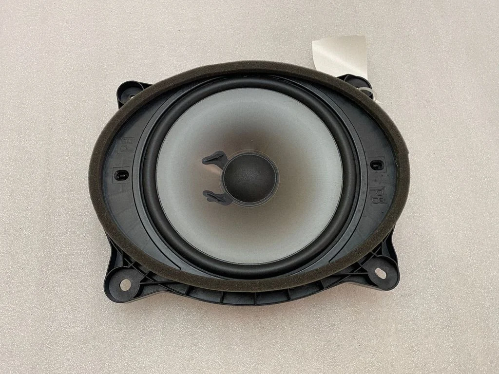 Front door speaker – Lexus RX 450H (2016-)