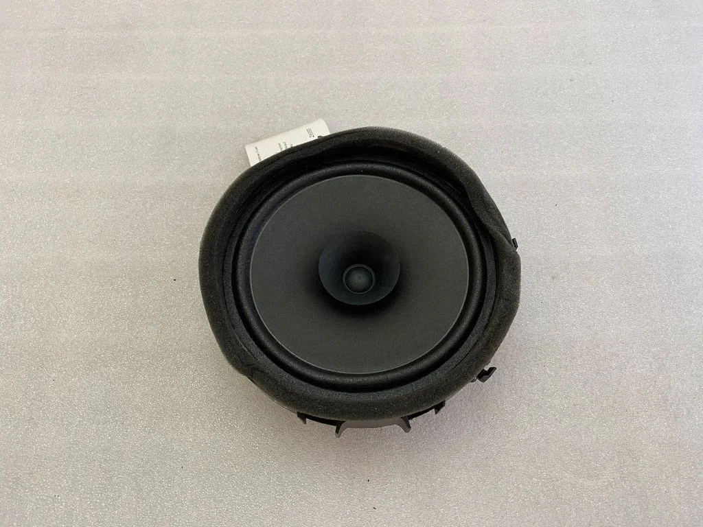 Front door speaker – Mitsubishi Outlander (2013-2021)