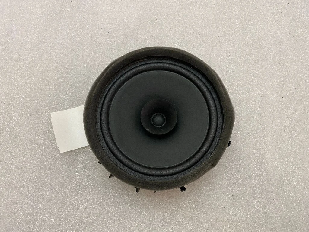Front door speaker – Mitsubishi Outlander (2013-2021)