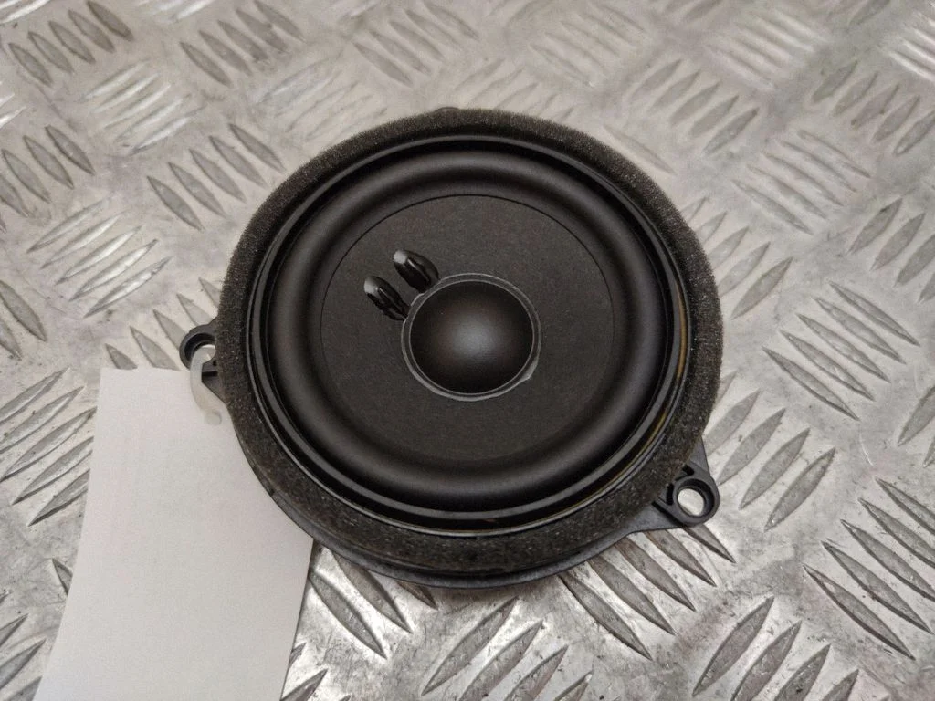 Front door speaker – BMW 7 Series G11 G12 (2015-2022)