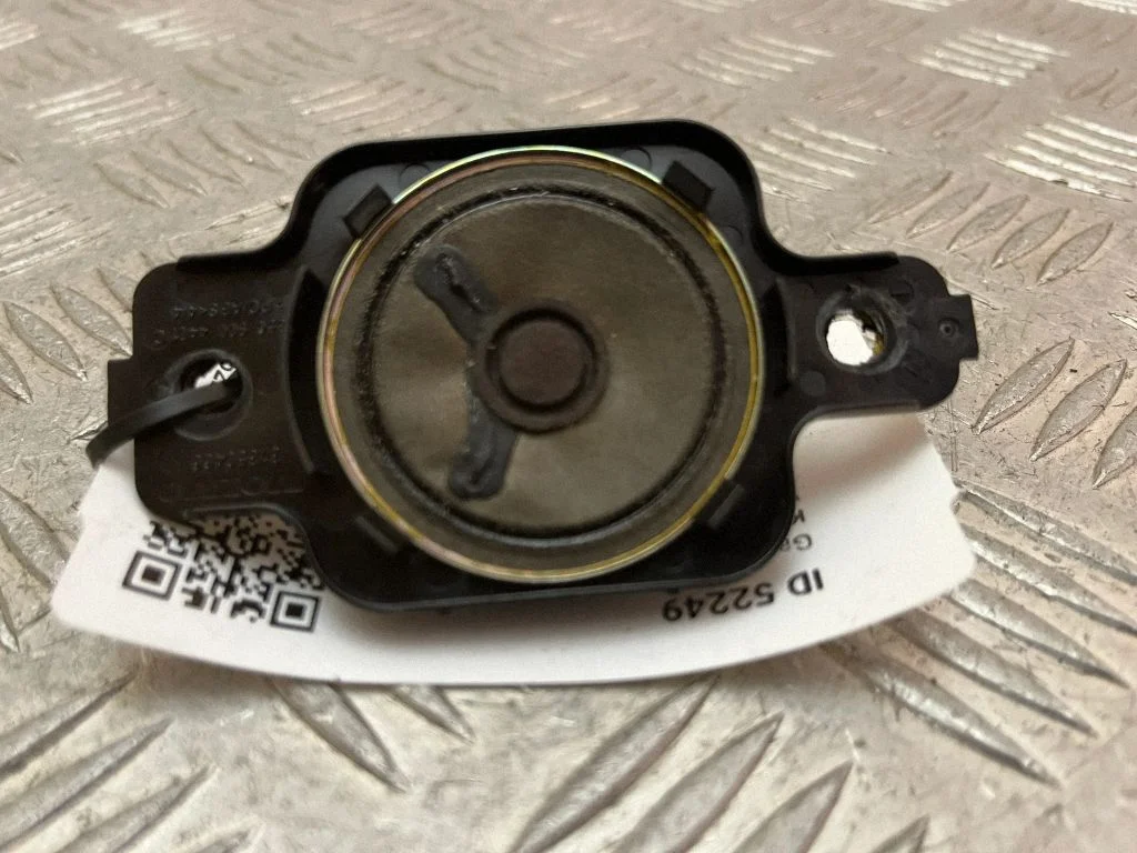 Armatuurlaua kõlar 31350466