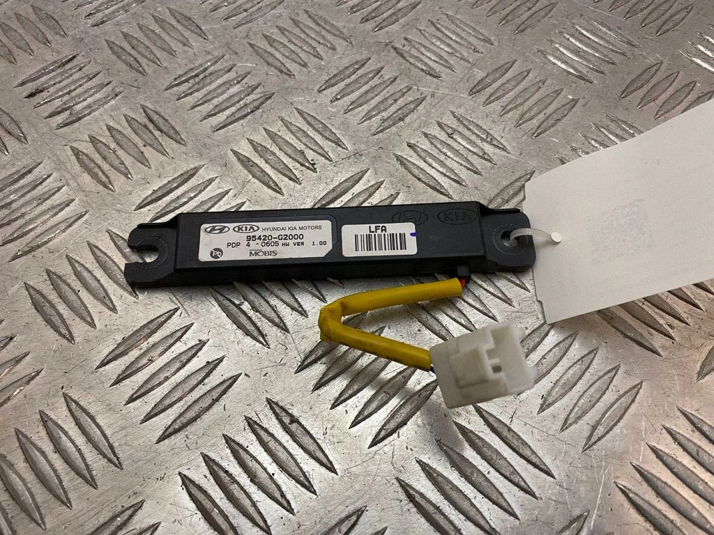 Antenas pastiprinātājs 95420G2000