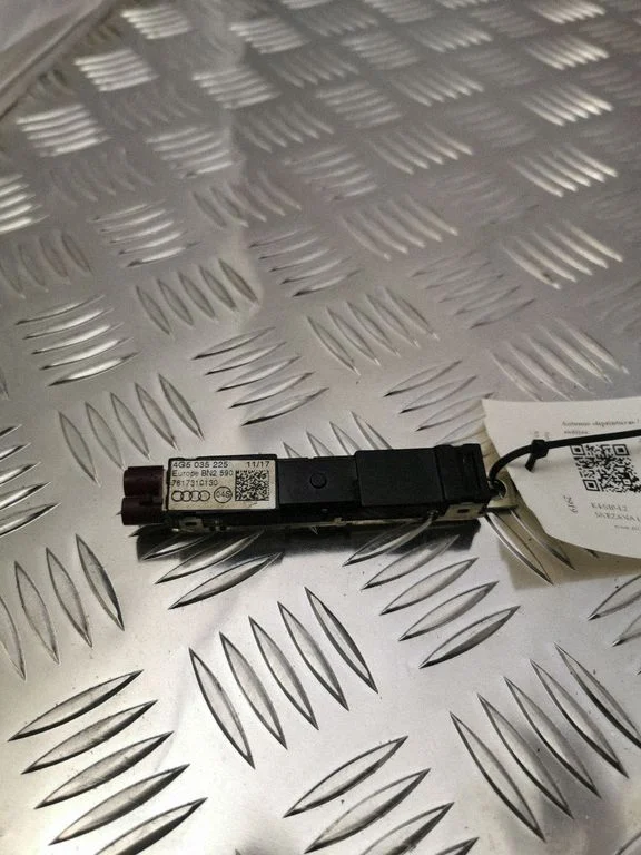 Aerial antenna amplifier 4G5035225