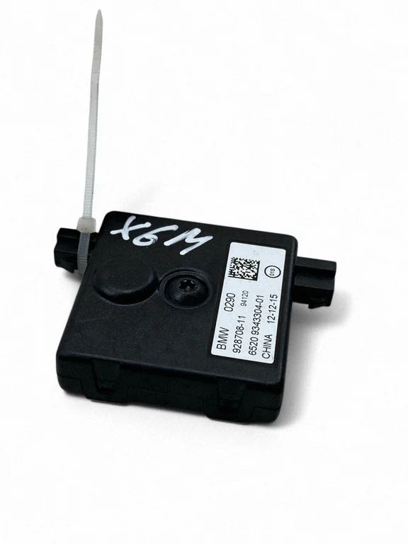 Wzmacniacz antenowy 9343304