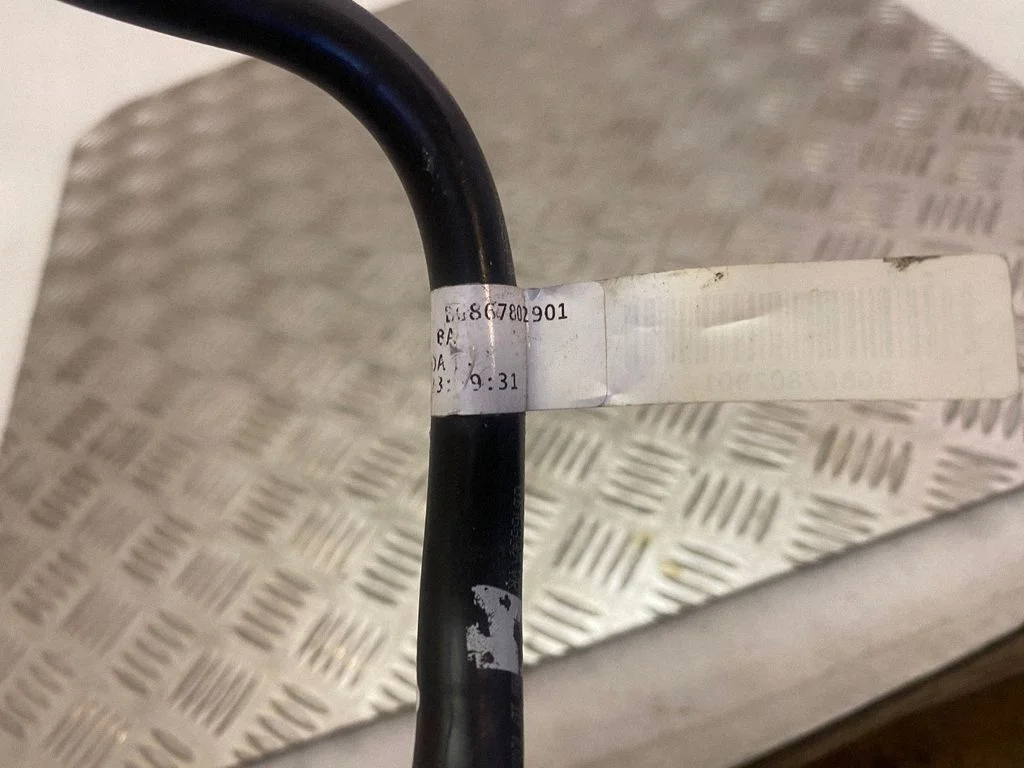Vacuum line/pipe/hose 8678029