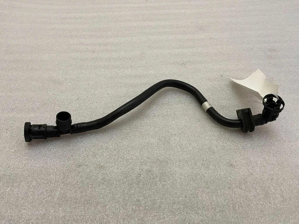 Vacuum line/pipe/hose 8608035