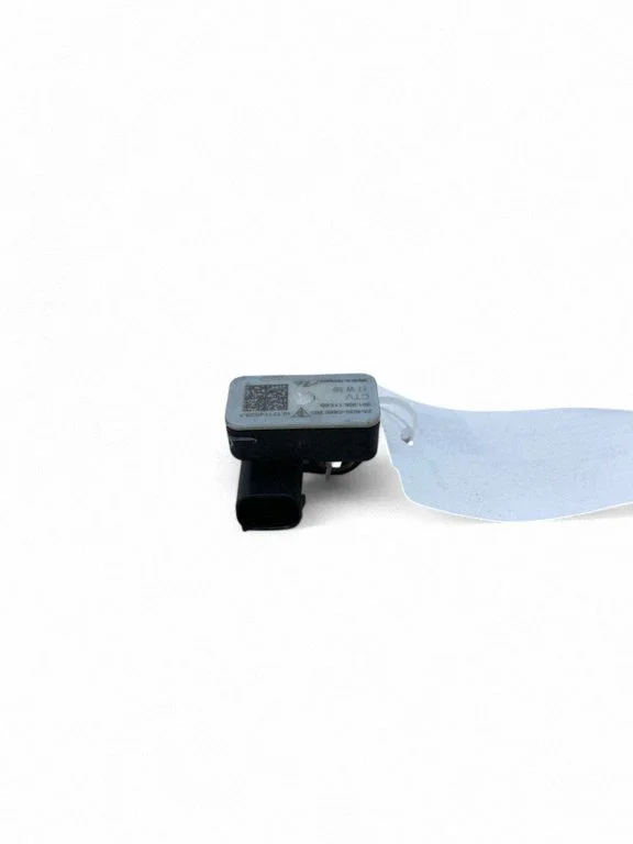Airbag deployment crash/impact sensor – Porsche 911 991 (2011-2019)