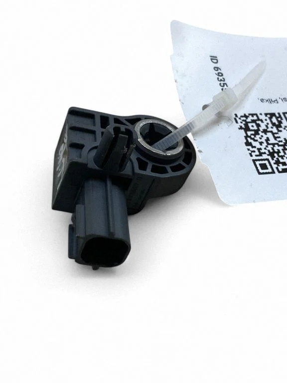 Drošības spilvenu trieciena sensors 31451531