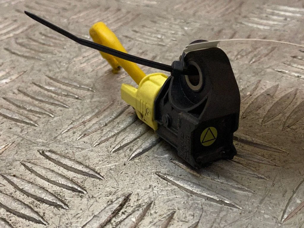 Drošības spilvenu trieciena sensors – Hyundai Tucson TL (2015-)