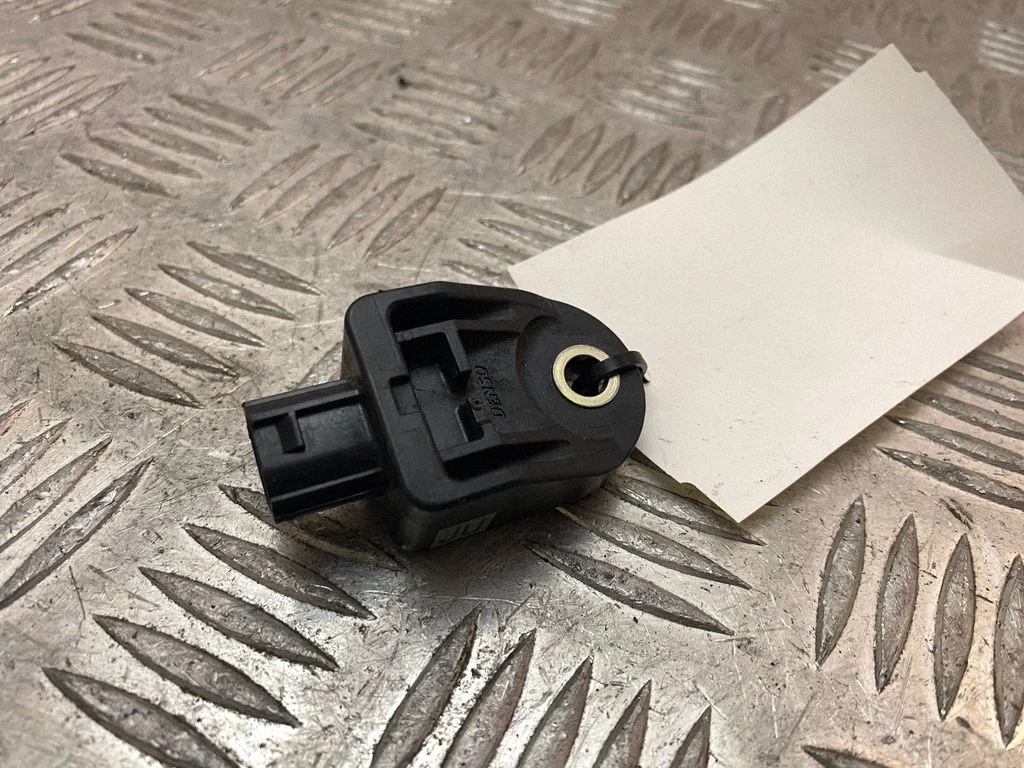 Airbag deployment crash/impact sensor – Lexus RX 450H (2016-)