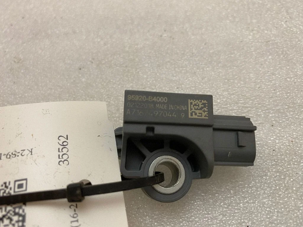 Airbag deployment crash/impact sensor 95920B4000
