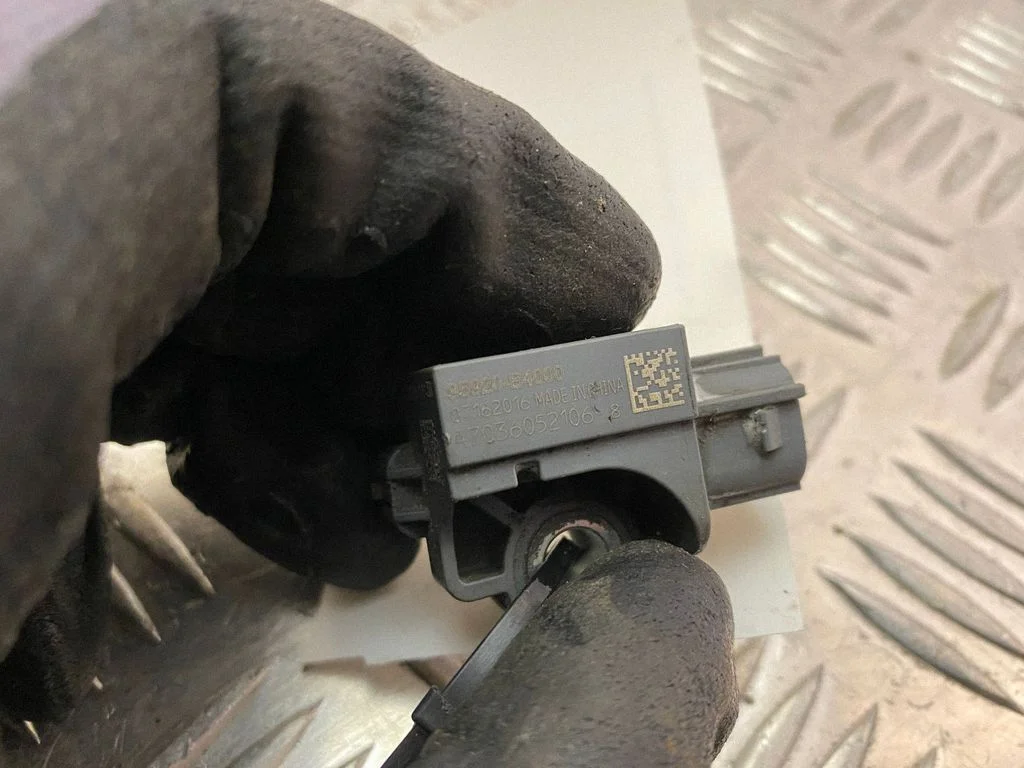 Airbag deployment crash/impact sensor 95920B4000