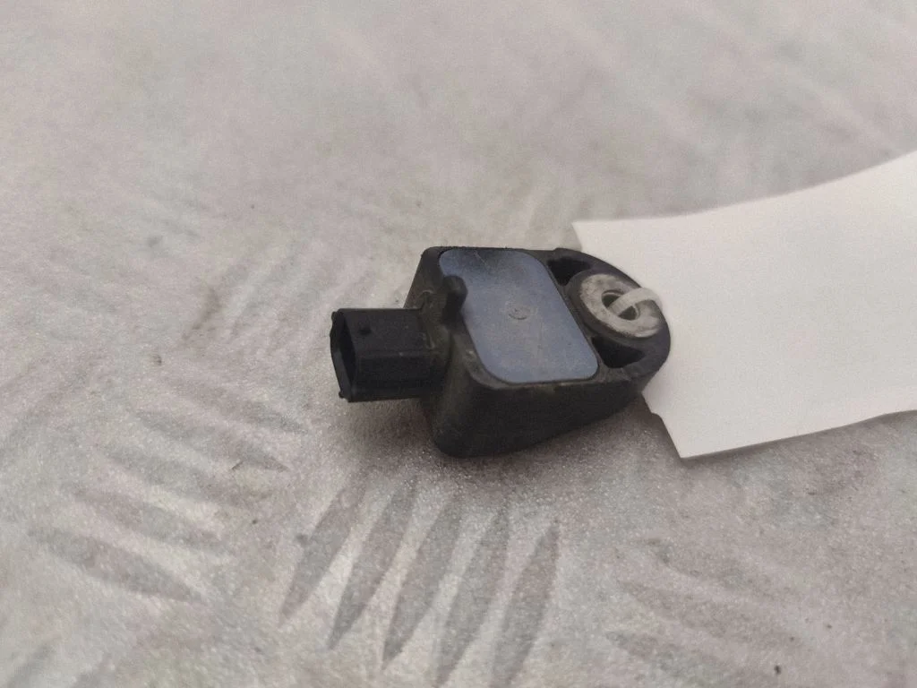 Airbag deployment crash/impact sensor – Lexus RX 450H (2016-)
