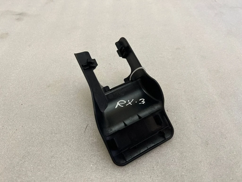 Front driver seat rail trim – Lexus RX 450H (2016-)