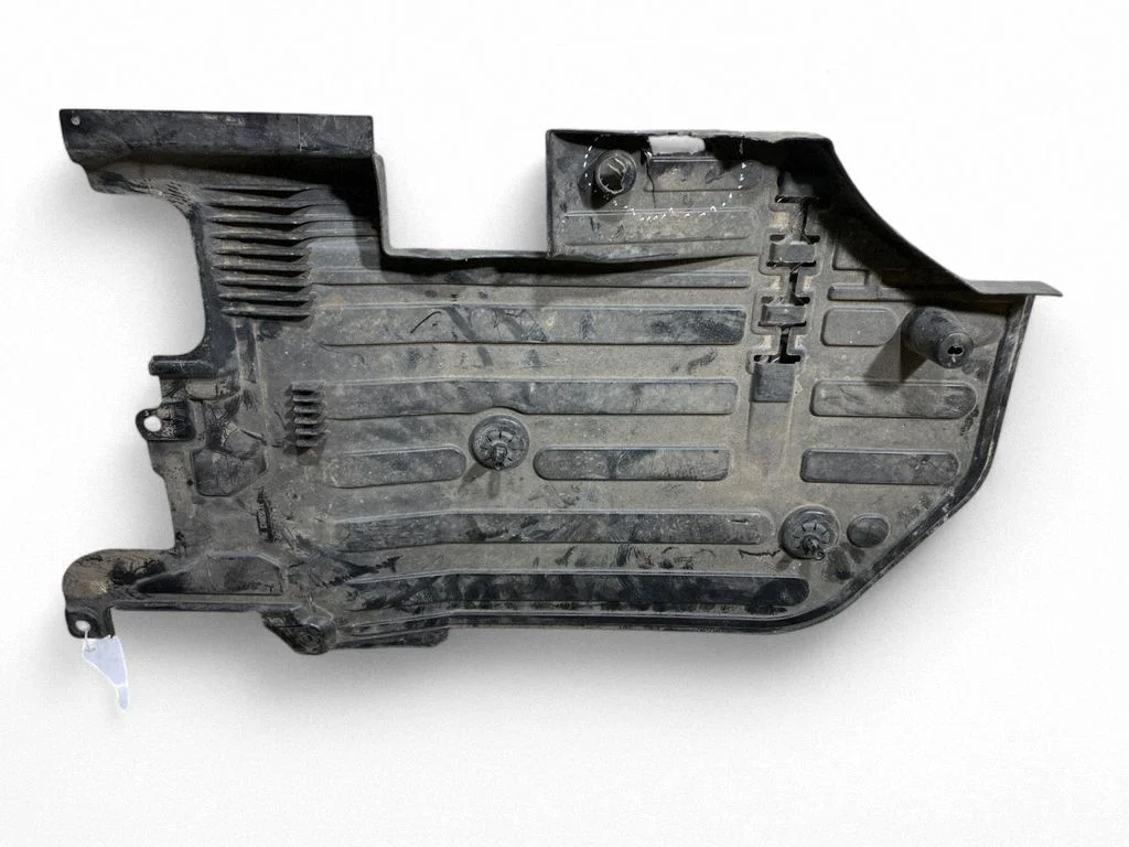 Aizmugurējās balstiekārtas apakšas aizsargs – Volvo XC90 (2014-)