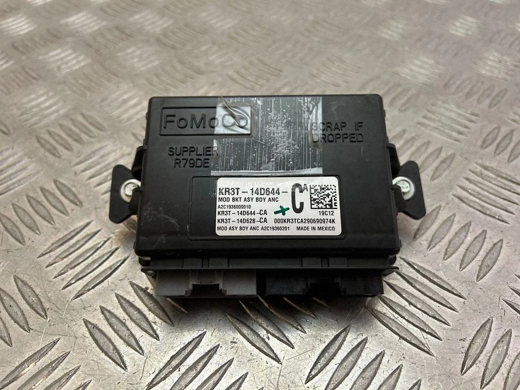 Tulede moodul (LCM) KR3T14D644CA