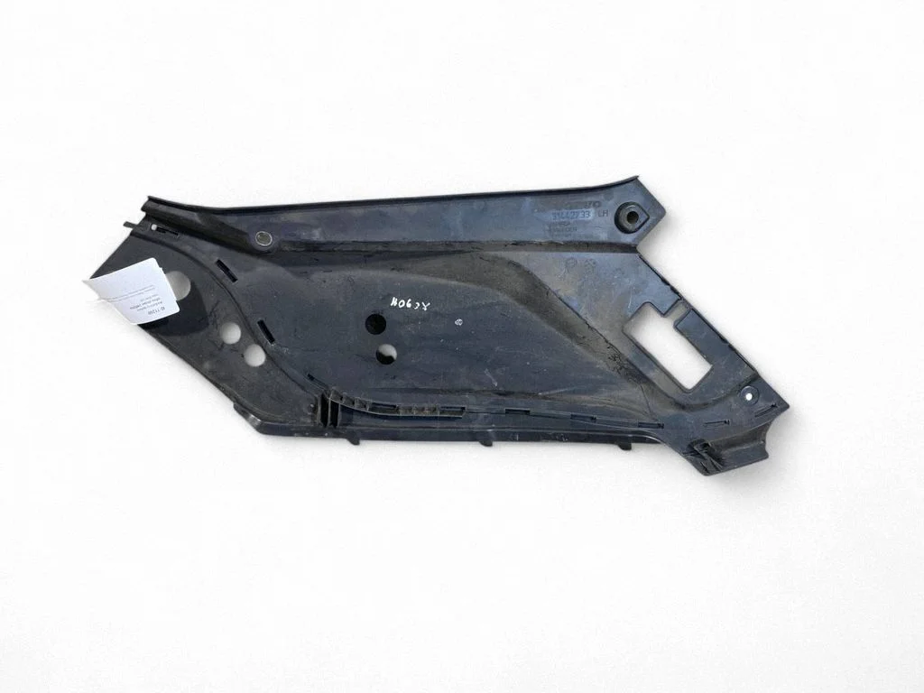 Radiator trim – Volvo XC90 (2014-)