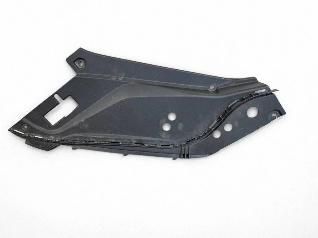 Radiator trim – Volvo XC90 (2014-)