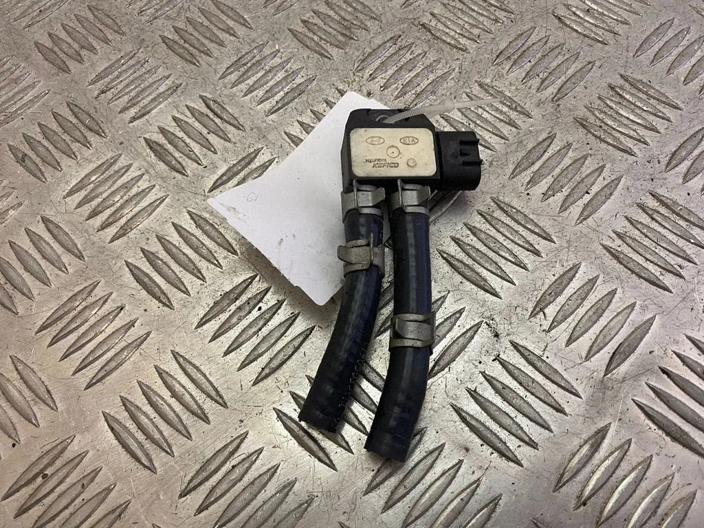 Exhaust gas pressure sensor – Hyundai Santa Fe (2018-)
