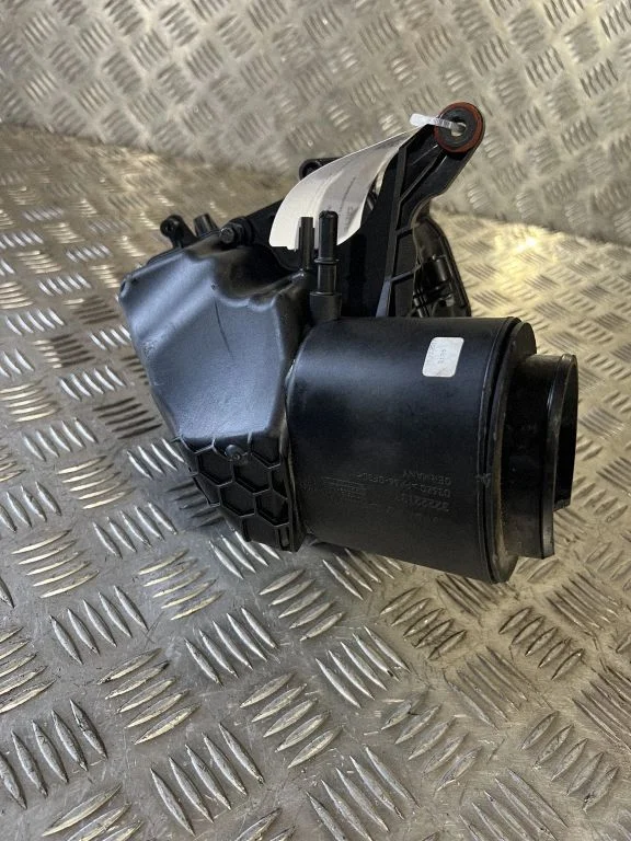 Sisselaske resonaator 32222131