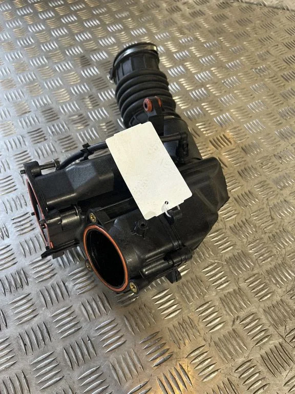 Intake resonator – Volvo XC90 (2014-)