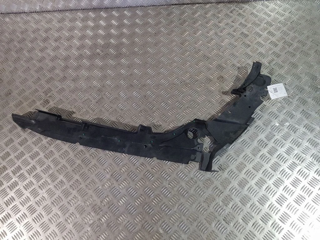 Fender trim (molding) – Jeep Grand Cherokee (2010-2021)