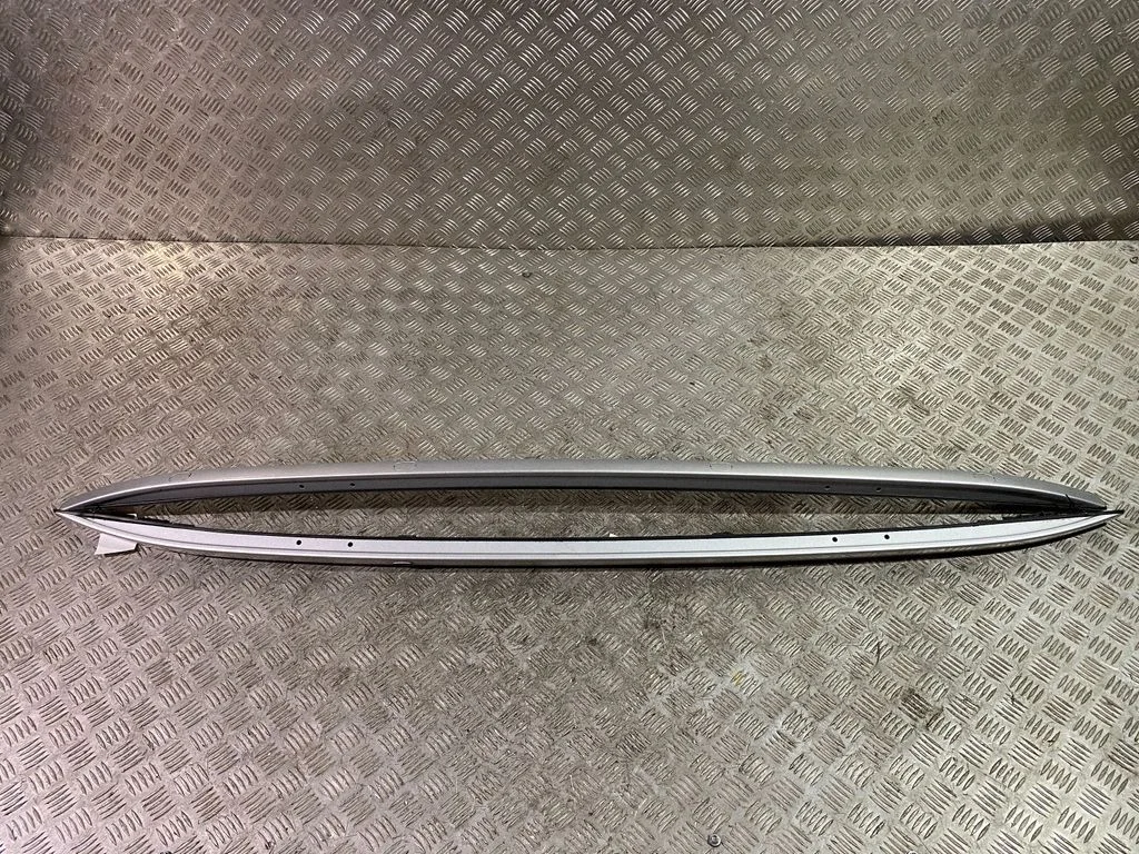 Roof bar rail