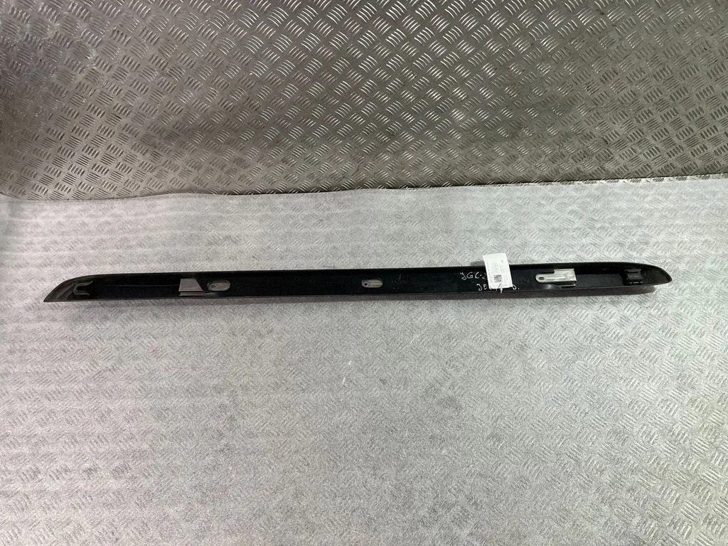 Roof bar rail – Jeep Grand Cherokee (2010-2021)