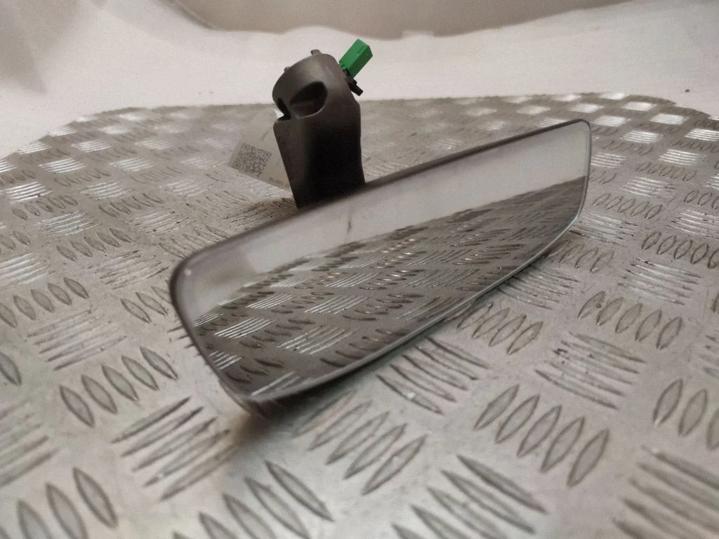 Rear view mirror (interior) 31402729