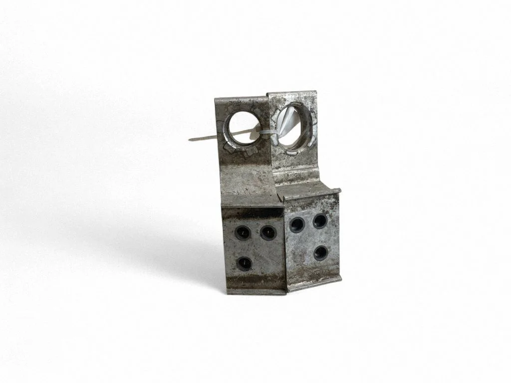 Radiaatori kinnitusklamber A2135010620