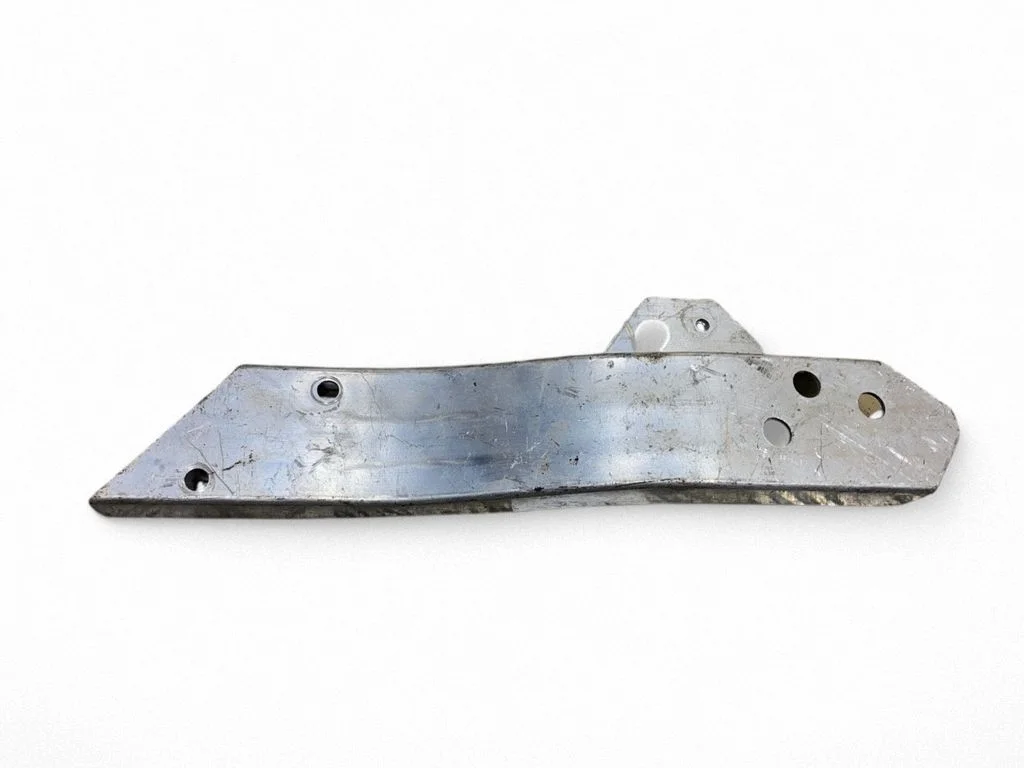 Radiator mount bracket – Mercedes-Benz GLC-Class C253 (2016-)