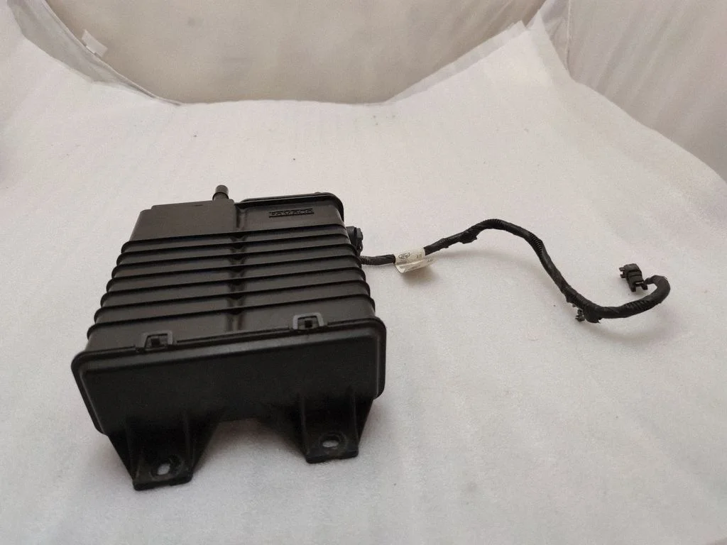 Aktīvās ogles (degvielas tvaiku) filtrs BR3T14A411